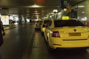 Athens airport taxis