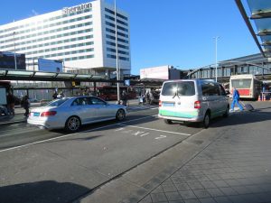 Amsterdam airport minivan taxi Amsterdam airport minivan taxi