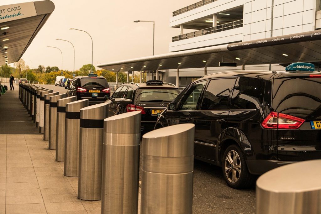 Gatwick airport taxis