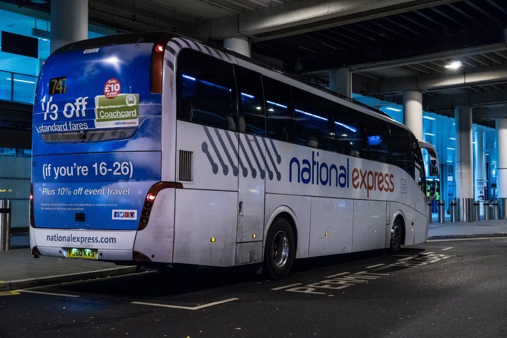 Gatwick airport National Express bus