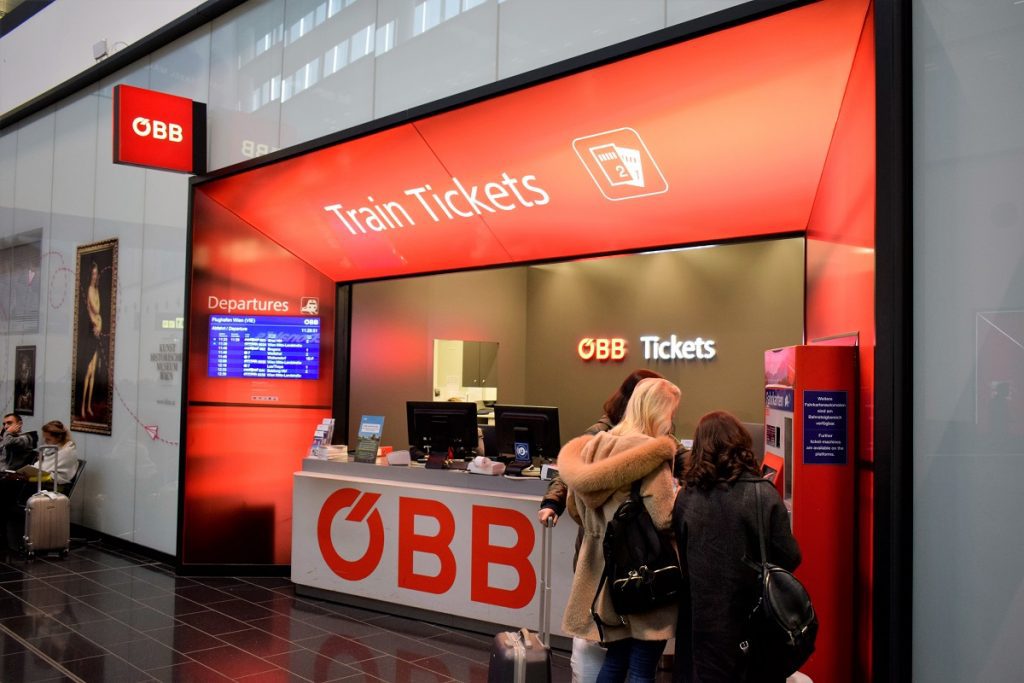 Vienna airport OBB train ticket counter
