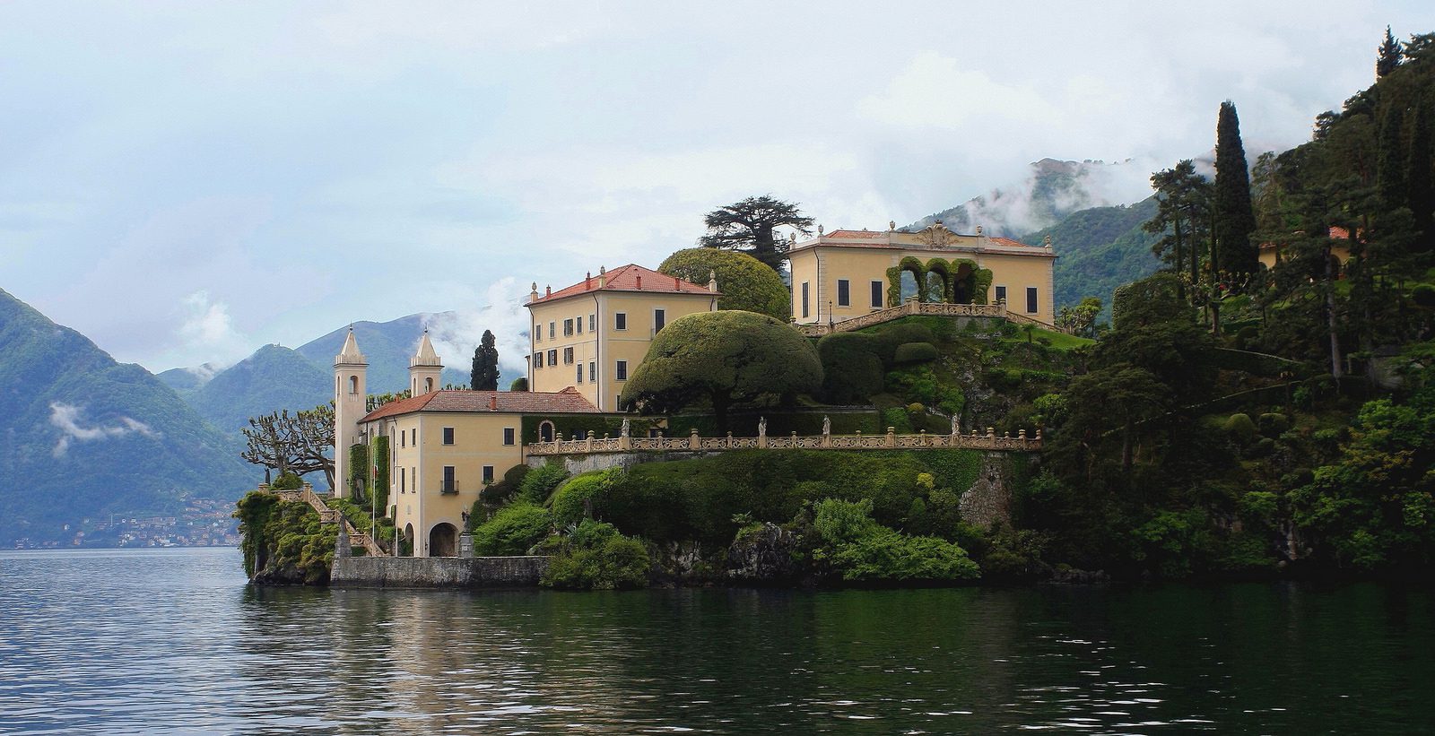 Villa de bal-Lake Como