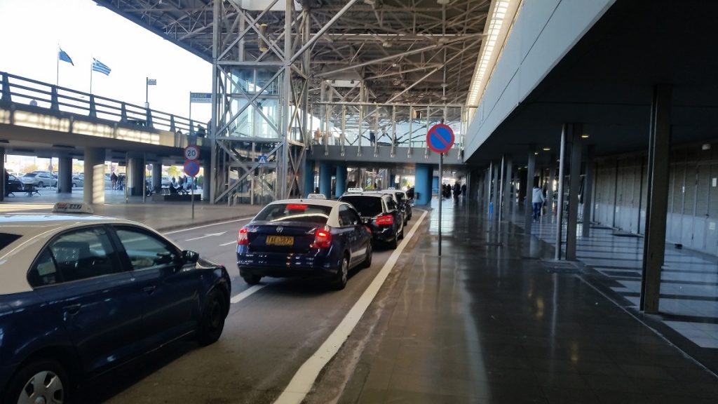 Macedonia airport taxis