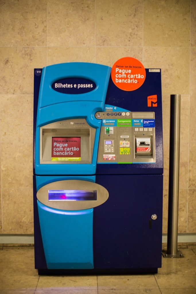 Lisbon airport Metro ticket machine