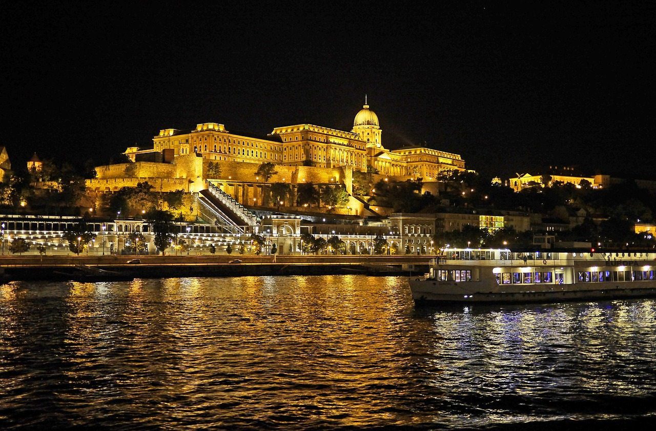 romantic cruise budapest