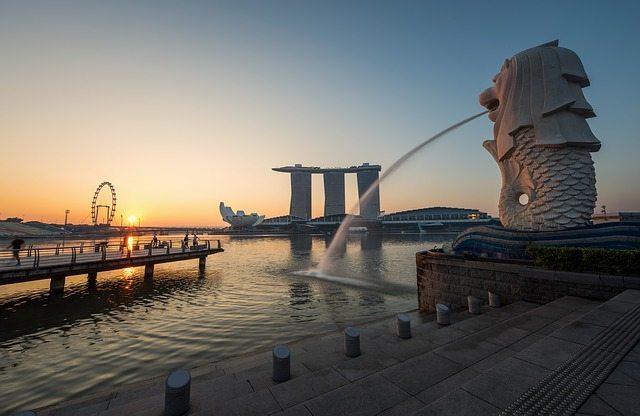 sunset marina bay sands lion