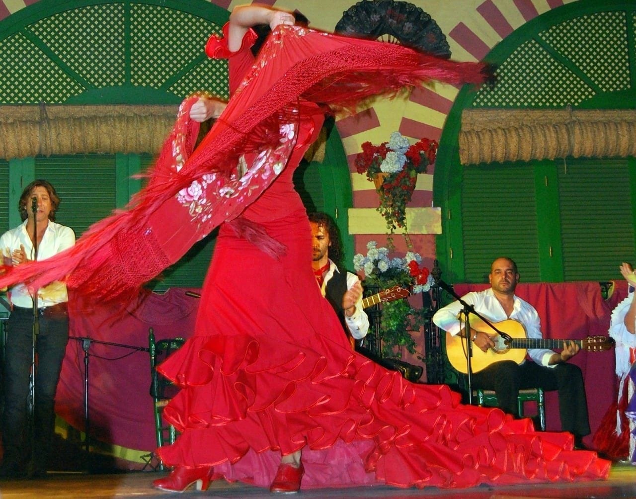 the best flamenco dancing in sevilla spain