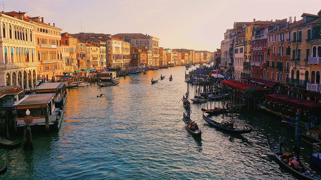 historical site venice grand canal