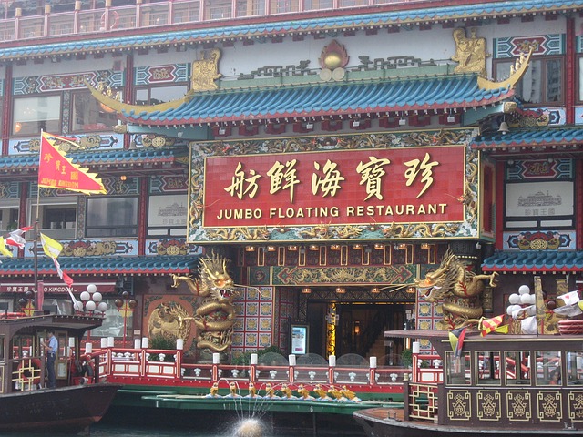 floating-restaurant-hong kong