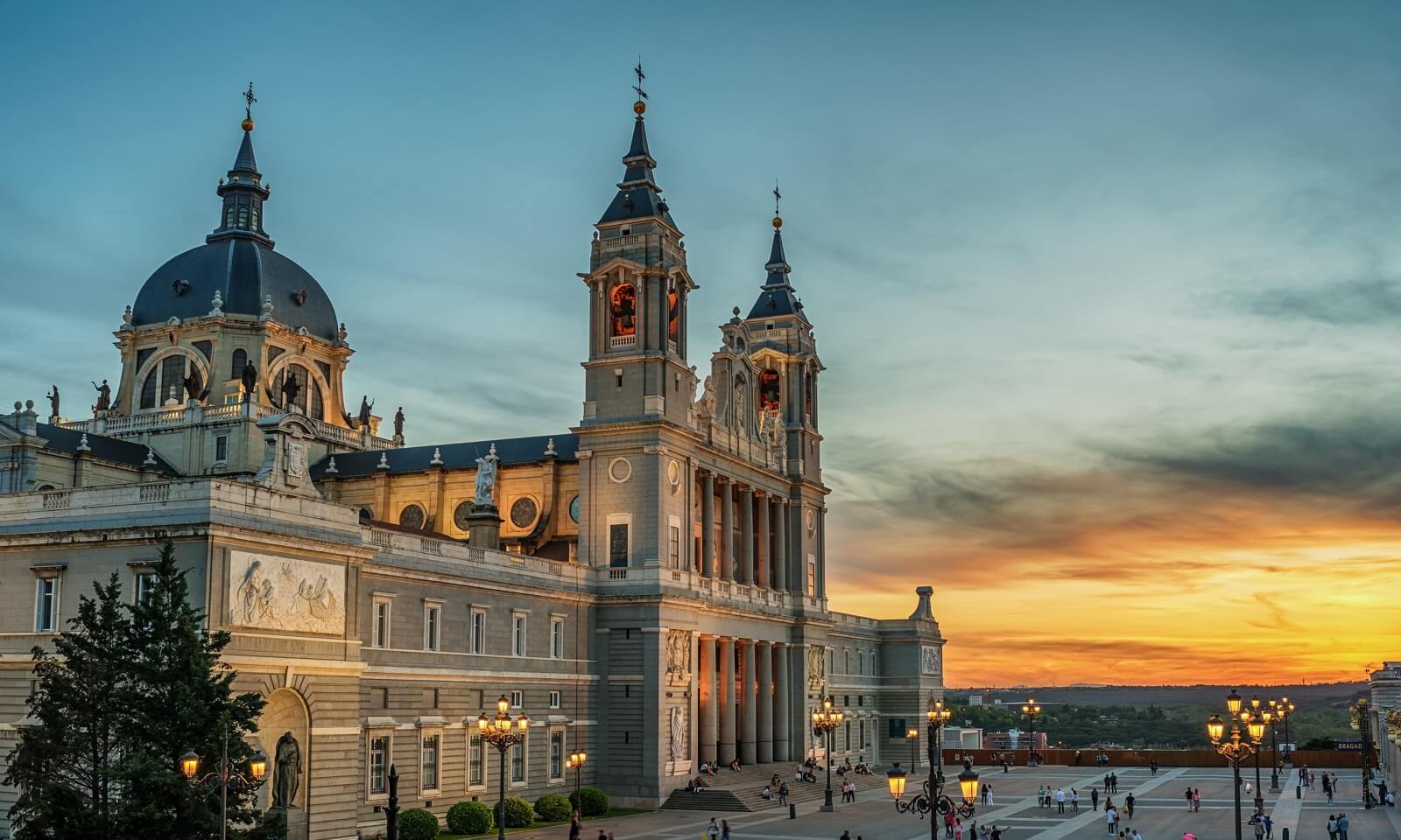 Photo of sunset over a building in Madrid.