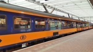 af2c3357-42fa-40d2-9058-85fcce24c9d7 Berlin IC Train