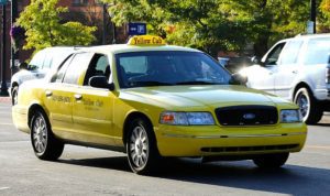 yellow taxi cab in los angeles