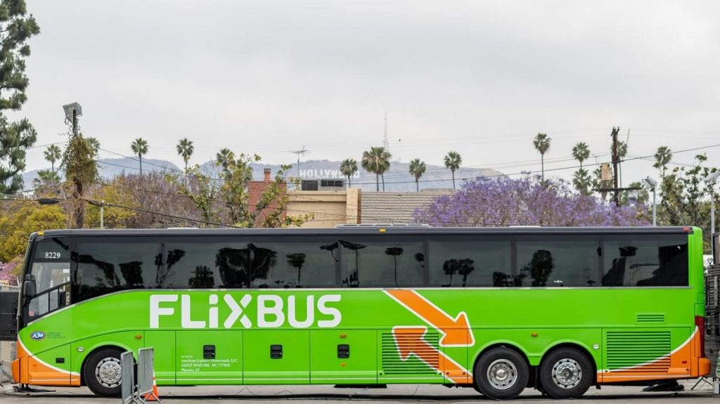 bright green flixbus bus from los angeles to palm spirngs