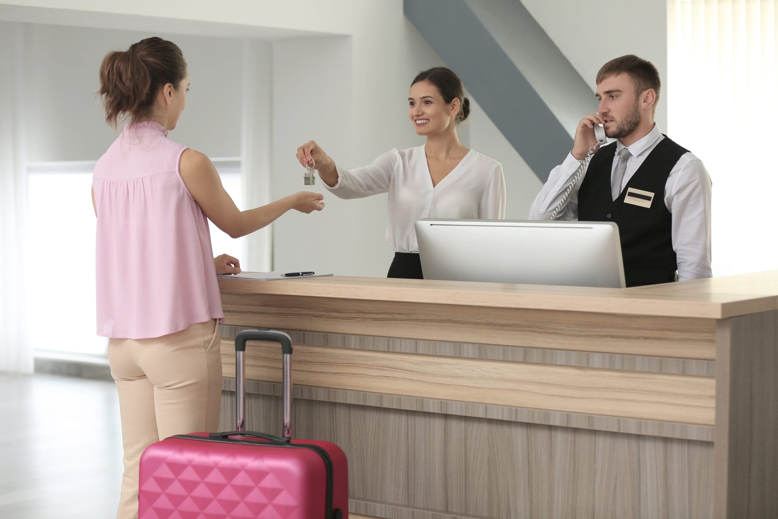 How to solve these 7 common guest complaints at your hotel - Welcome Pickups