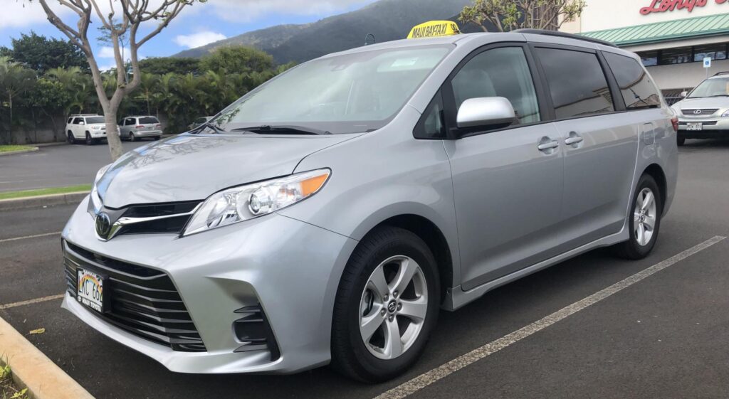 Silver taxi in Maui