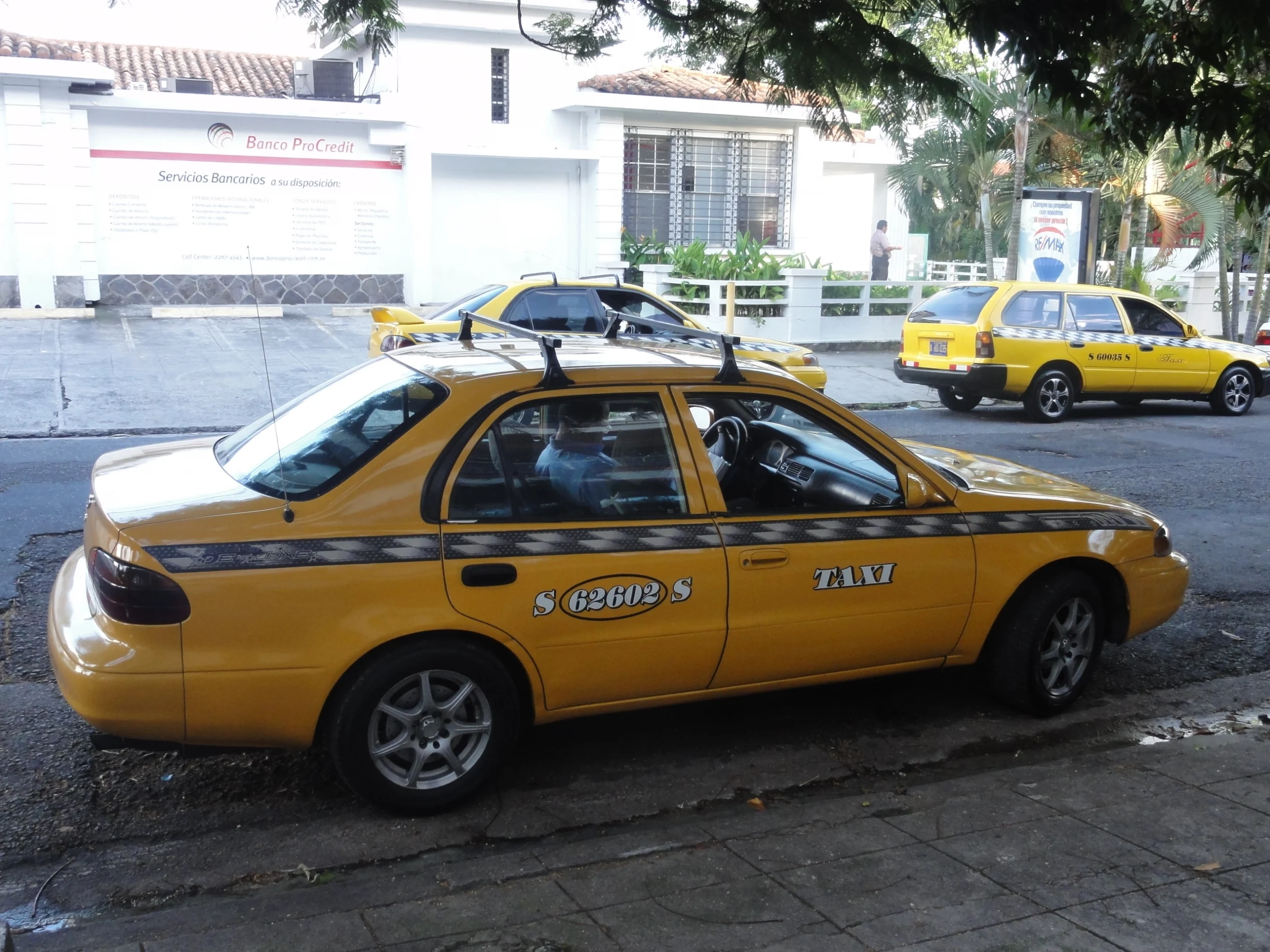 San Salvador taxi