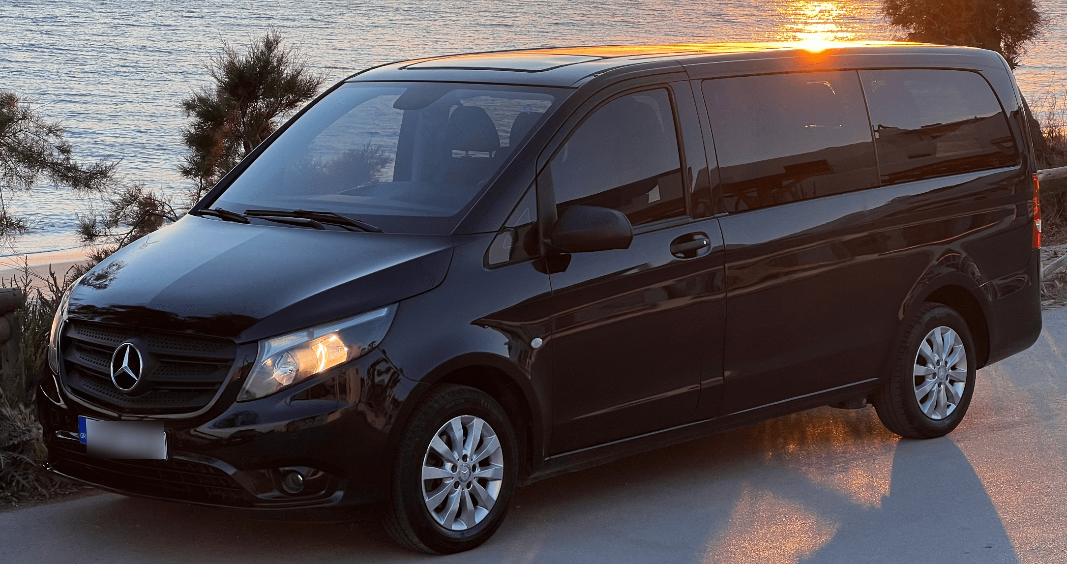 Naxos Airport Taxi (Minivan) Naxos Airport Taxi (Minivan)