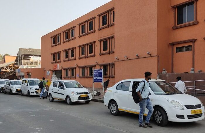 Ahmedabad taxi
