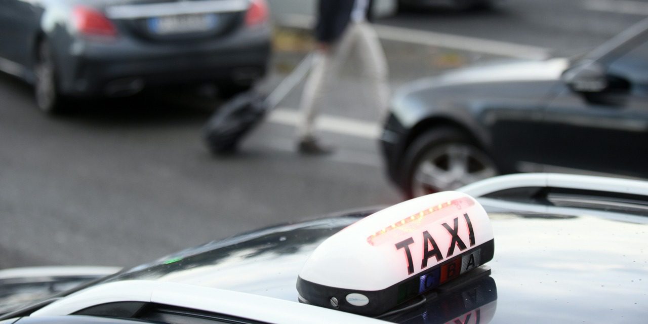 Guadeloupe taxi