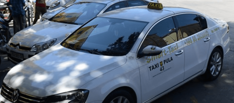 Pula taxi