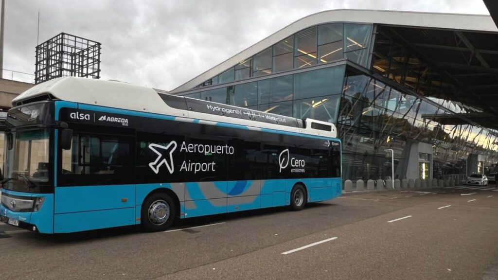 Bus from Zaragoza Airport to the city centre