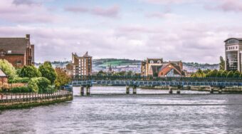 Belfast-river-lagan-queens-bridge