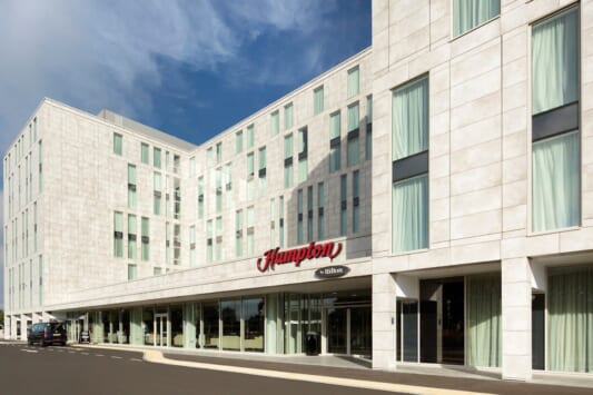 Stansted Airport Hotel And Park www.welcomepickups.com