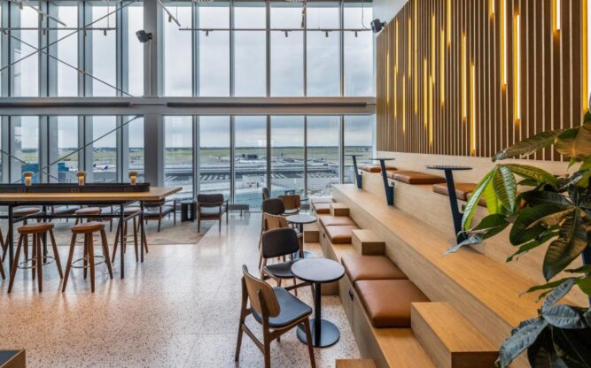 Park Inn Copenhagen Airport Restaurant www.welcomepickups.com