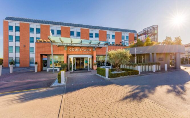 courtyard-marriott-venice-marco-polo-airport-hotels