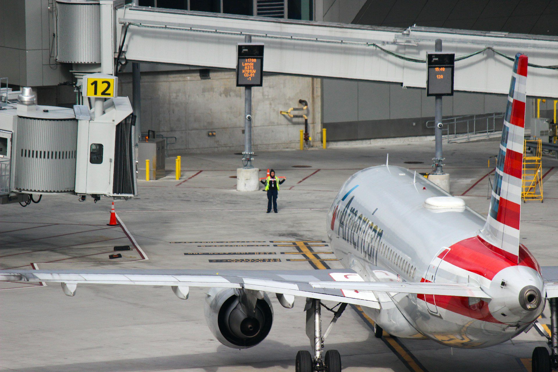 la guardia airport new york