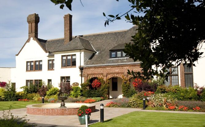 prestwick airport hotel