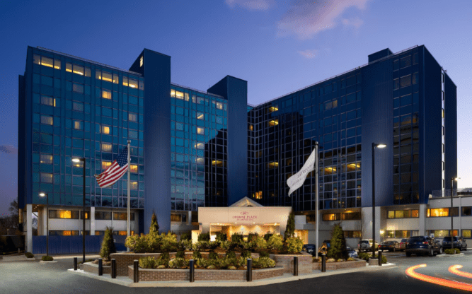 Crowne Plaza JFK Airport Hotel