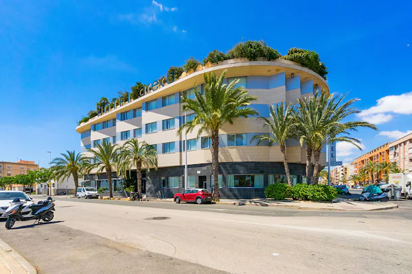 View of front of Hotel Areca Alicante-Elche