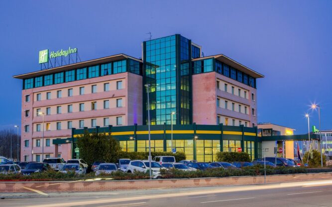 holiday inn hotel bologna airport