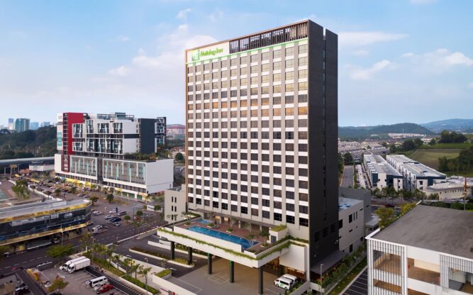 A view of the high-rise Holiday Inn Sepang Hotel at Kuala Lumpur Airport