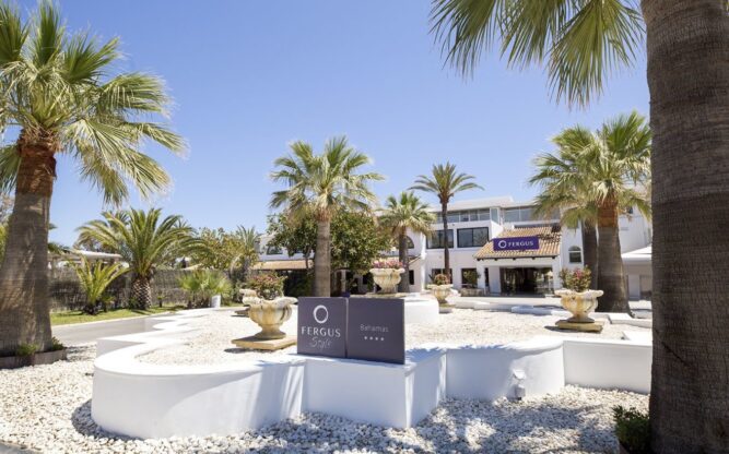 Entrance of Fergus hotel near Ibiza Airport