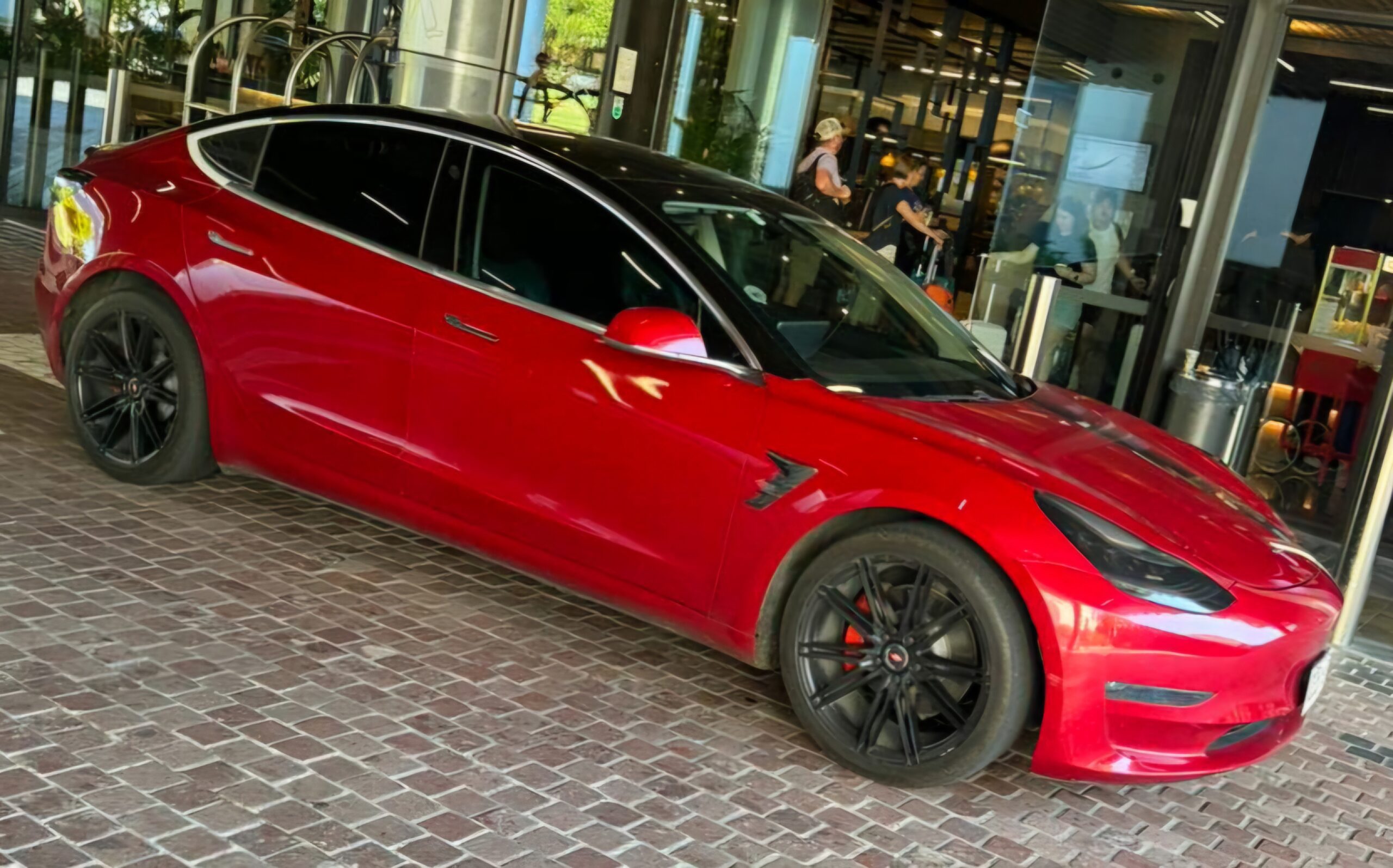 sedan gold coast
