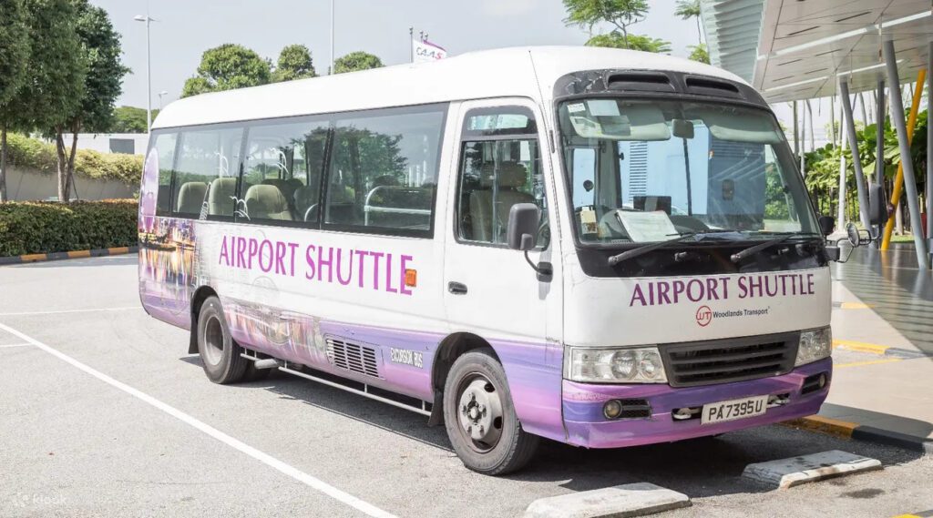 City shuttle from Singapore Airport to city