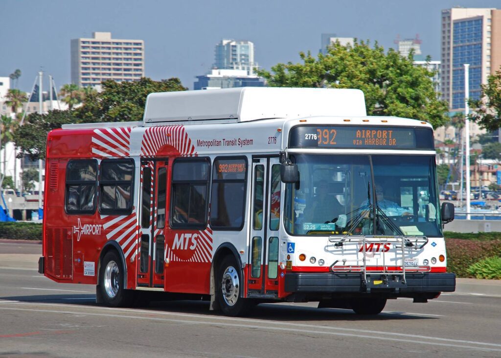 Bus going from San Diego Airport to downtown