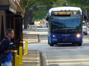 hart-bus-tampa-airport HART Route 30