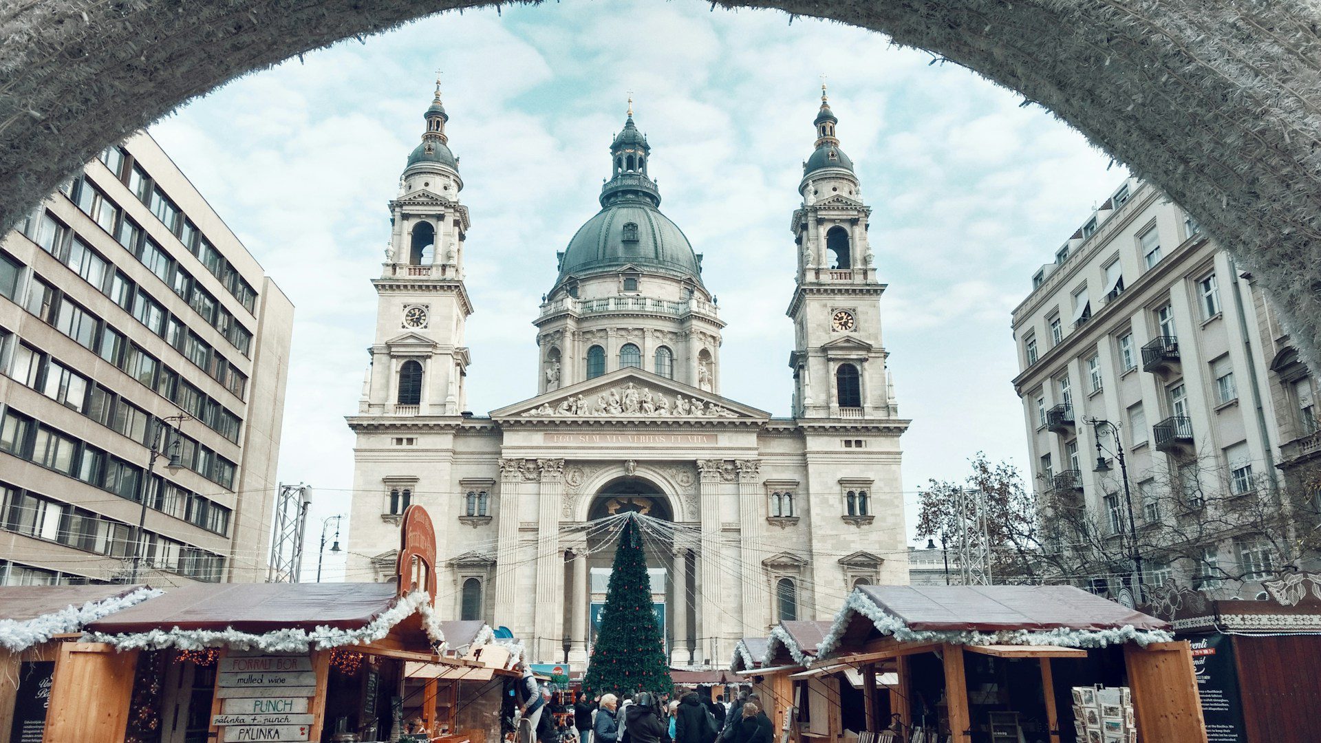 Budapest Airport Christmas and New Years Transfers