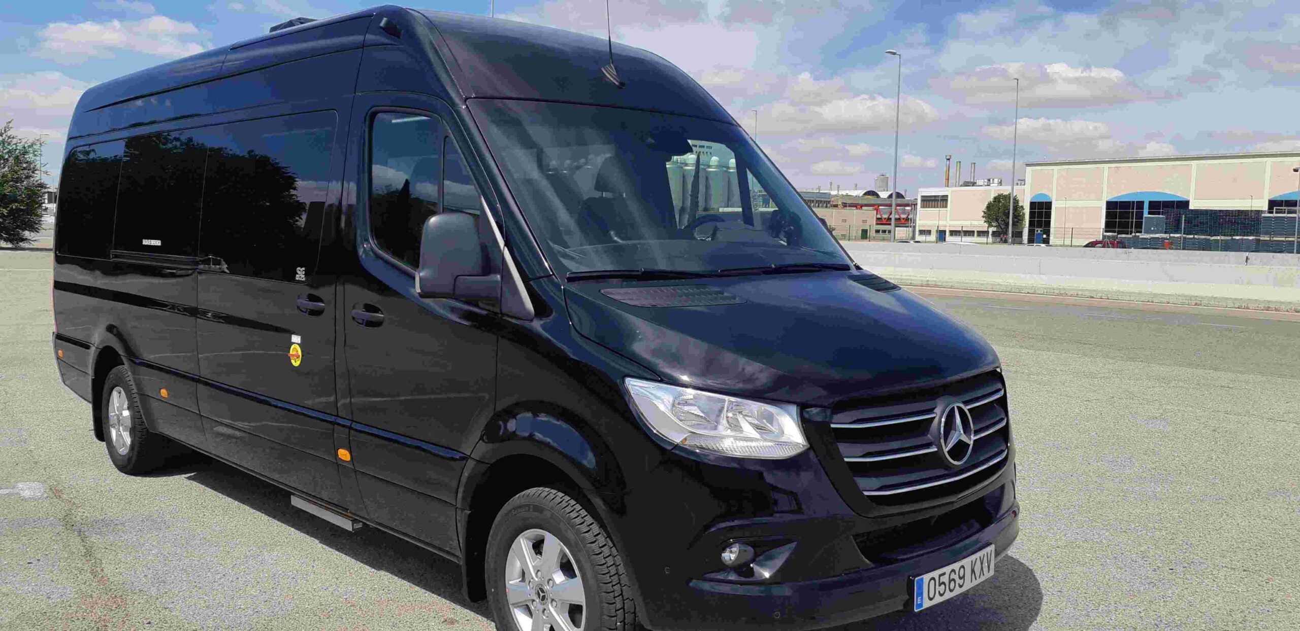 taxi-bca-airport-minibus A black