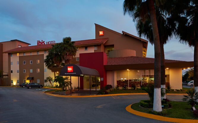 ibis Monterrey Airport Hotel