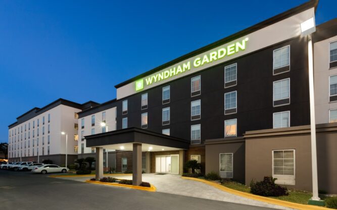 Wyndham Garden Monterrey Aeropuerto