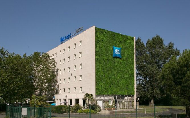 hotels near Bordeaux airport