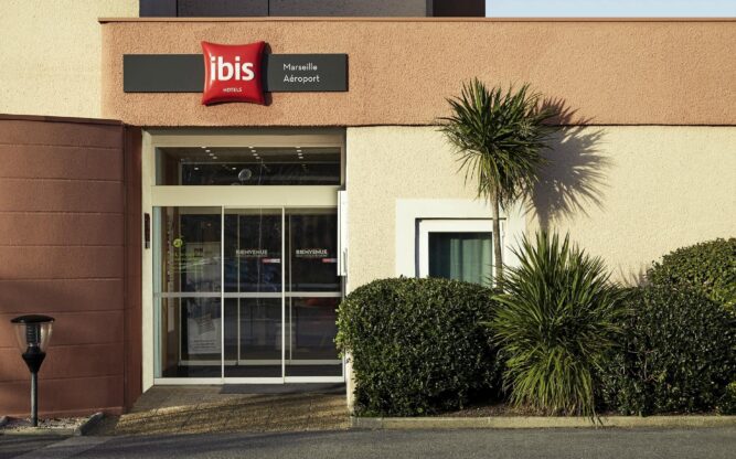 Marseille Airport hotel Ibis