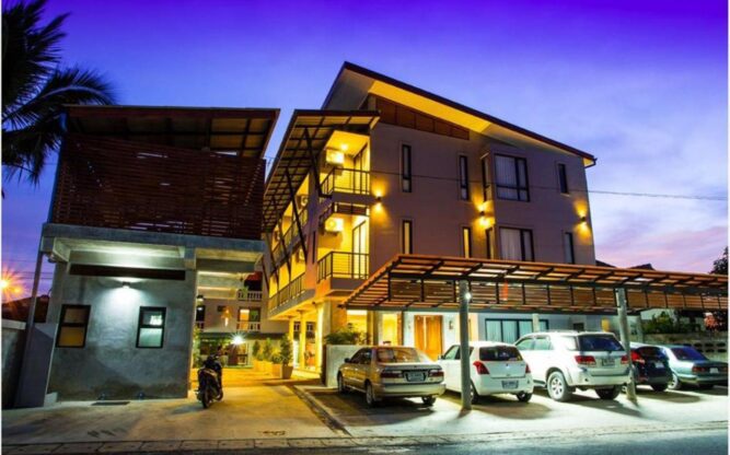 Entrance of Palmari Boutique Hotel near Krabi Airport