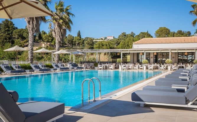 Kefalonia Airport hotel
