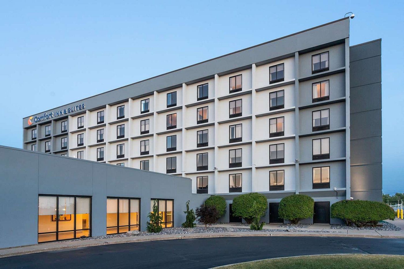 Buffalo Airport Terminals Parking Lounges Nearby Hotels buffalo-airport-terminals-parking-lounges-nearby-hotels