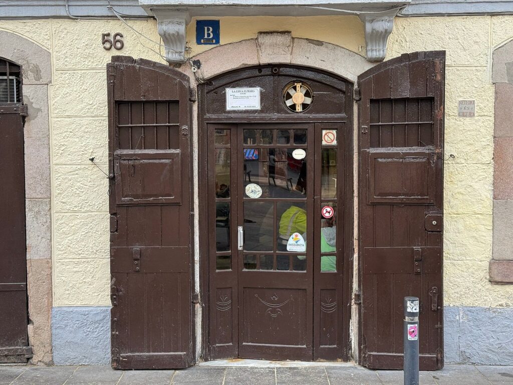 La Cova Fumada restaurant in Barcelona